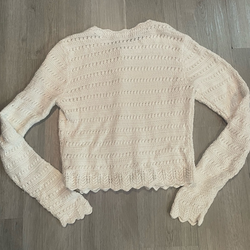 Abercrombie & Fitch Ivory Cream Scalloped Hem Knit Cotton Cardigan size Small - Picture 6 of 8